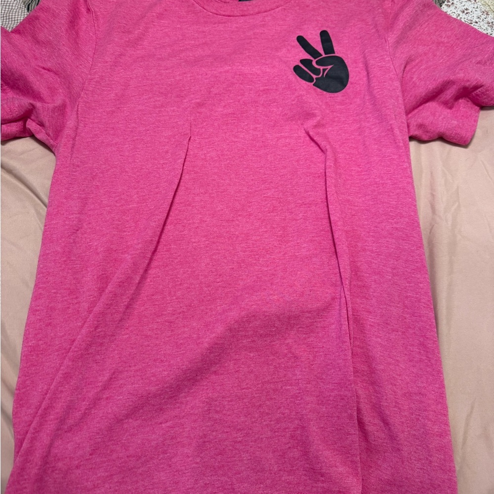 Women’s Pink Graphic T-Shirt